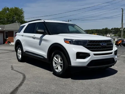 White 2023 FORD EXPLORER XLT for sale in Knoxville, TN
