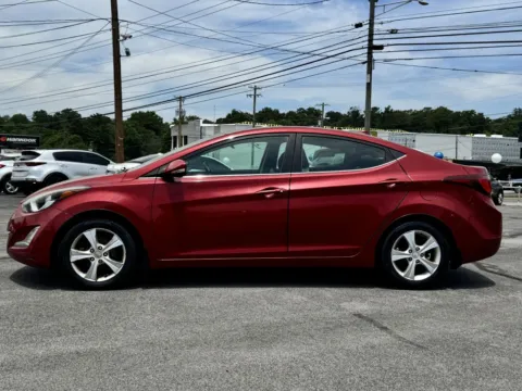 More photos of 2016 HYUNDAI ELANTRA SE at Hilltop Car Sales, TN