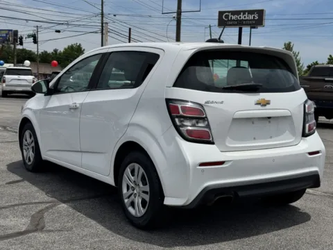 More photos of 2020 CHEVROLET SONIC LT at Hilltop Car Sales, TN