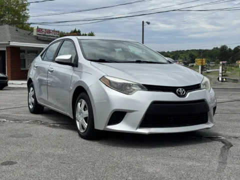 Silver 2015 TOYOTA COROLLA L for sale in Knoxville, TN