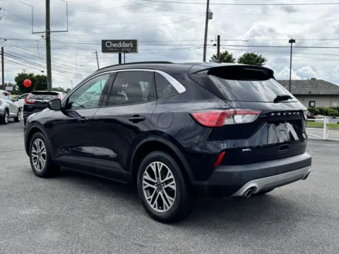 More photos of 2021 FORD ESCAPE SEL at Hilltop Car Sales, TN