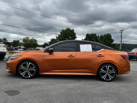 More photos of 2021 NISSAN SENTRA SR at Hilltop Car Sales, TN