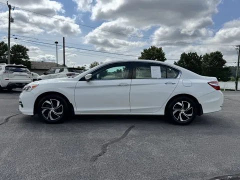 More photos of 2017 HONDA ACCORD LX at Hilltop Car Sales, TN