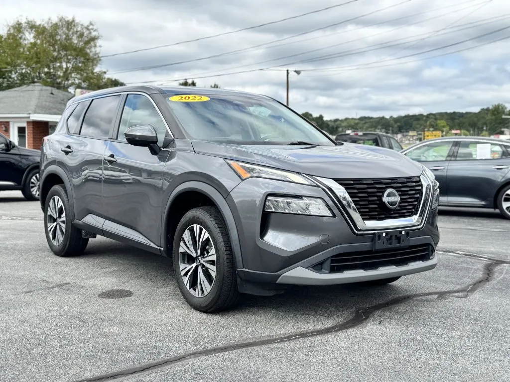 2022 NISSAN ROGUE SV