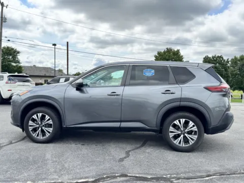 More photos of 2022 NISSAN ROGUE SV at Hilltop Car Sales, TN