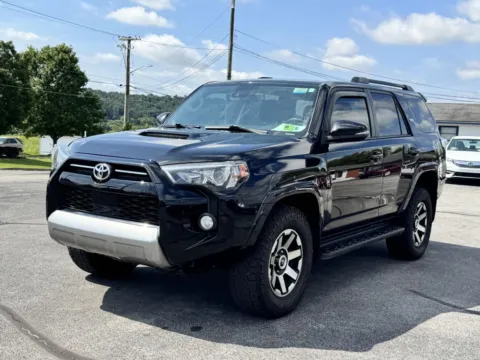 Another view of 2020 TOYOTA 4RUNNER SR5/SR5 PREMIUM for sale in Knoxville, TN at Hilltop Car Sales