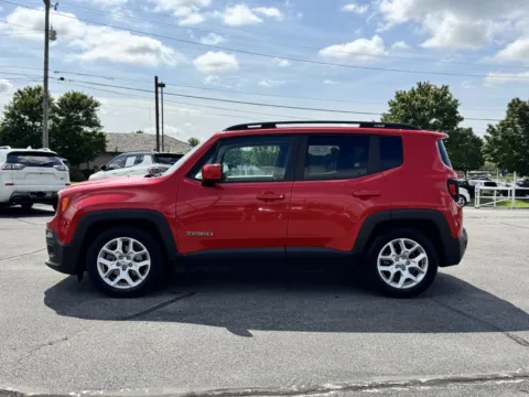 More photos of 2017 JEEP RENEGADE LATITUDE at Hilltop Car Sales, TN