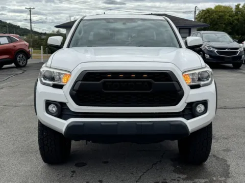 Photos of 2017 TOYOTA TACOMA DOUBLE CAB for sale in Knoxville, TN at Hilltop Car Sales