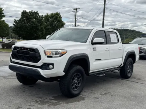 Another view of 2017 TOYOTA TACOMA DOUBLE CAB for sale in Knoxville, TN at Hilltop Car Sales
