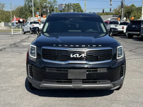 Photos of 2022 KIA TELLURIDE EX for sale in Knoxville, TN at Hilltop Car Sales