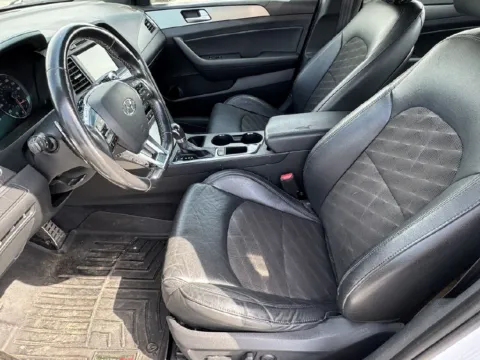 More photos of 2017 HYUNDAI SONATA SPORT at Hilltop Car Sales, TN