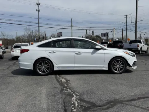 Photos of 2017 HYUNDAI SONATA SPORT for sale in Knoxville, TN at Hilltop Car Sales