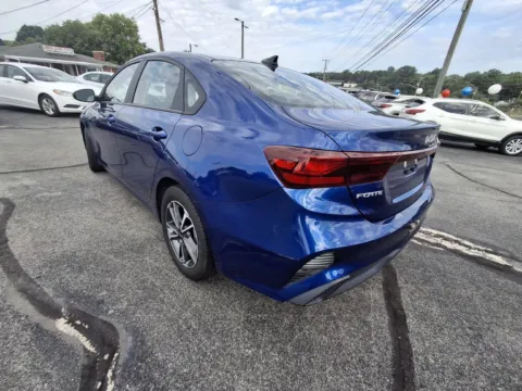 More photos of 2022 KIA FORTE FE at Hilltop Car Sales, TN