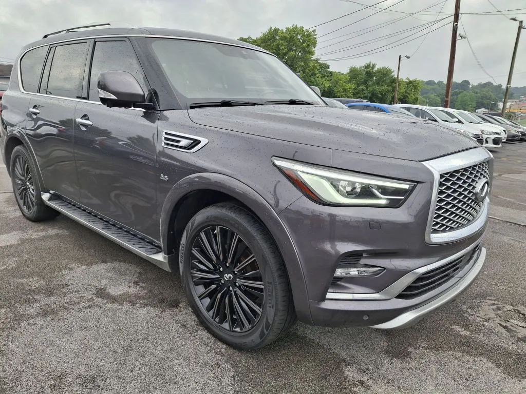2019 INFINITI QX80 LUXE