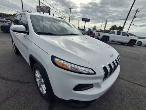 White 2015 JEEP CHEROKEE LATITUDE for sale in Knoxville, TN
