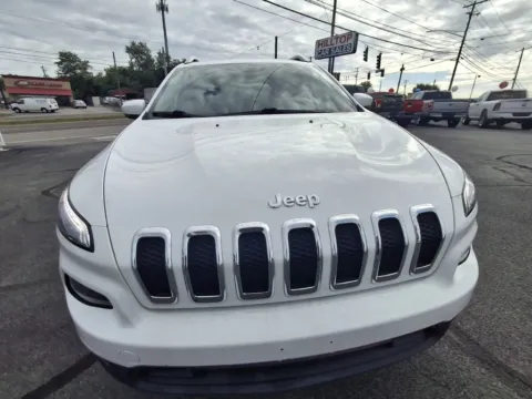 Photos of 2015 JEEP CHEROKEE LATITUDE for sale in Knoxville, TN at Hilltop Car Sales