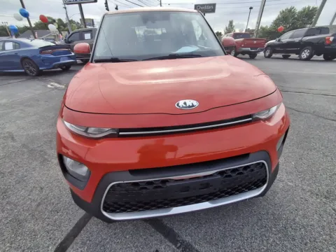Photos of 2020 KIA SOUL LX for sale in Knoxville, TN at Hilltop Car Sales
