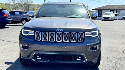 Photos of 2021 JEEP GRAND CHEROKEE OVERLAND for sale in Knoxville, TN at Hilltop Car Sales