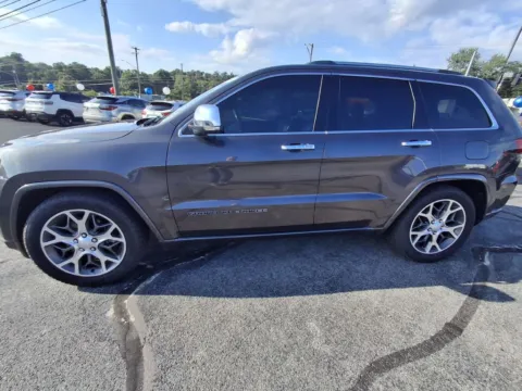 More photos of 2021 JEEP GRAND CHEROKEE OVERLAND at Hilltop Car Sales, TN