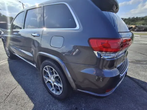 More photos of 2021 JEEP GRAND CHEROKEE OVERLAND at Hilltop Car Sales, TN