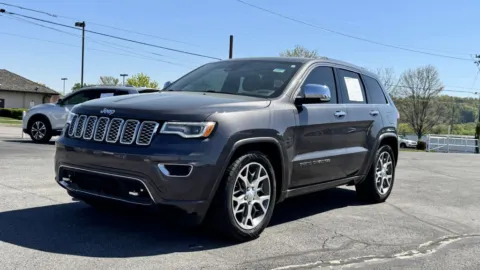 Another view of 2021 JEEP GRAND CHEROKEE OVERLAND for sale in Knoxville, TN at Hilltop Car Sales