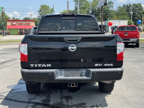 More photos of 2018 NISSAN TITAN SV at Hilltop Car Sales, TN