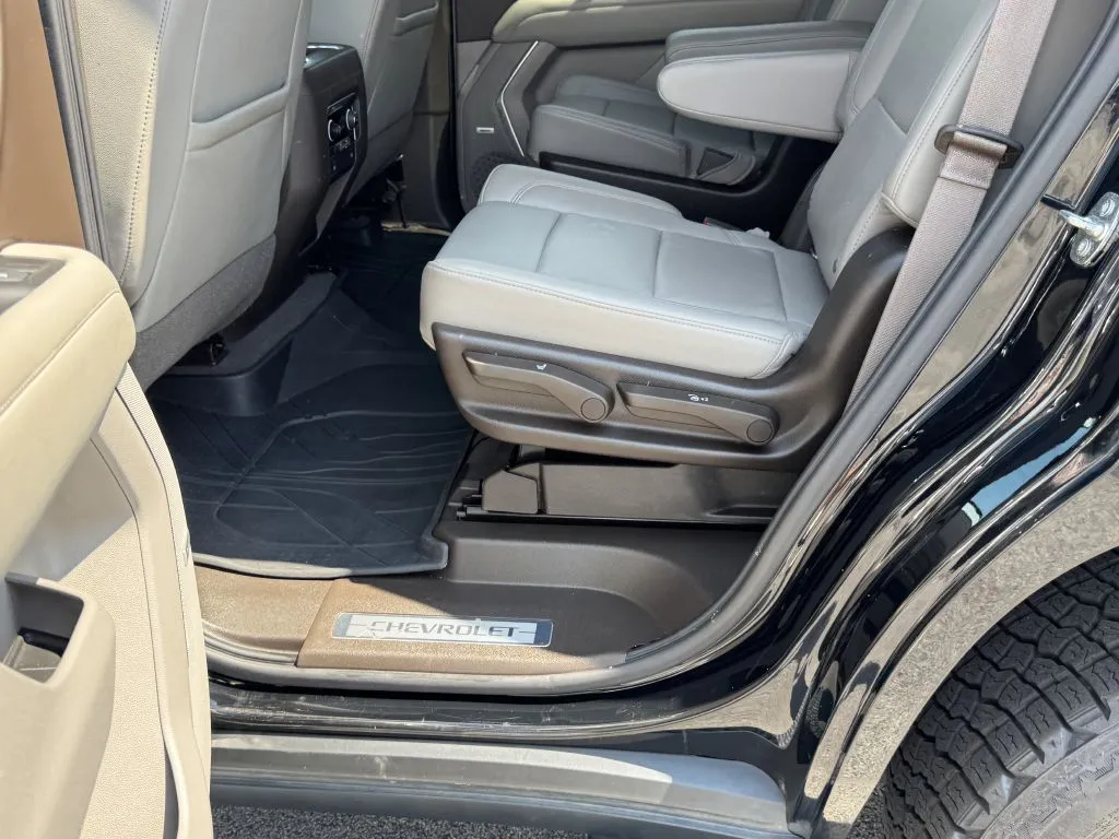 2021 Chevrolet Tahoe Z71 - Photo 10