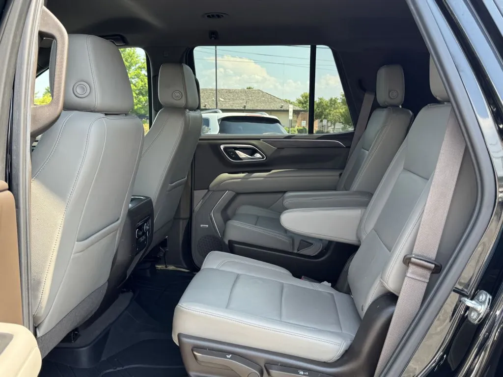 2021 Chevrolet Tahoe Z71 - Photo 11