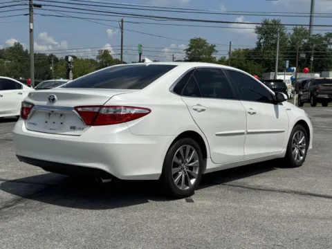 More photos of 2016 TOYOTA CAMRY HYBRID at Hilltop Car Sales, TN