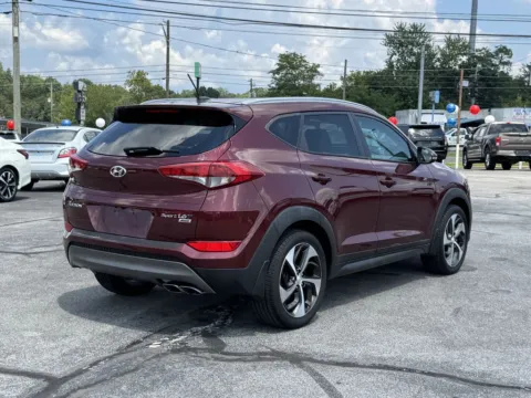 Another view of 2016 HYUNDAI TUCSON LIMITED for sale in Knoxville, TN at Hilltop Car Sales