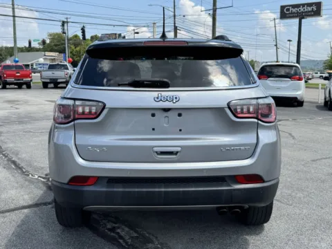 More photos of 2018 JEEP COMPASS LIMITED at Hilltop Car Sales, TN