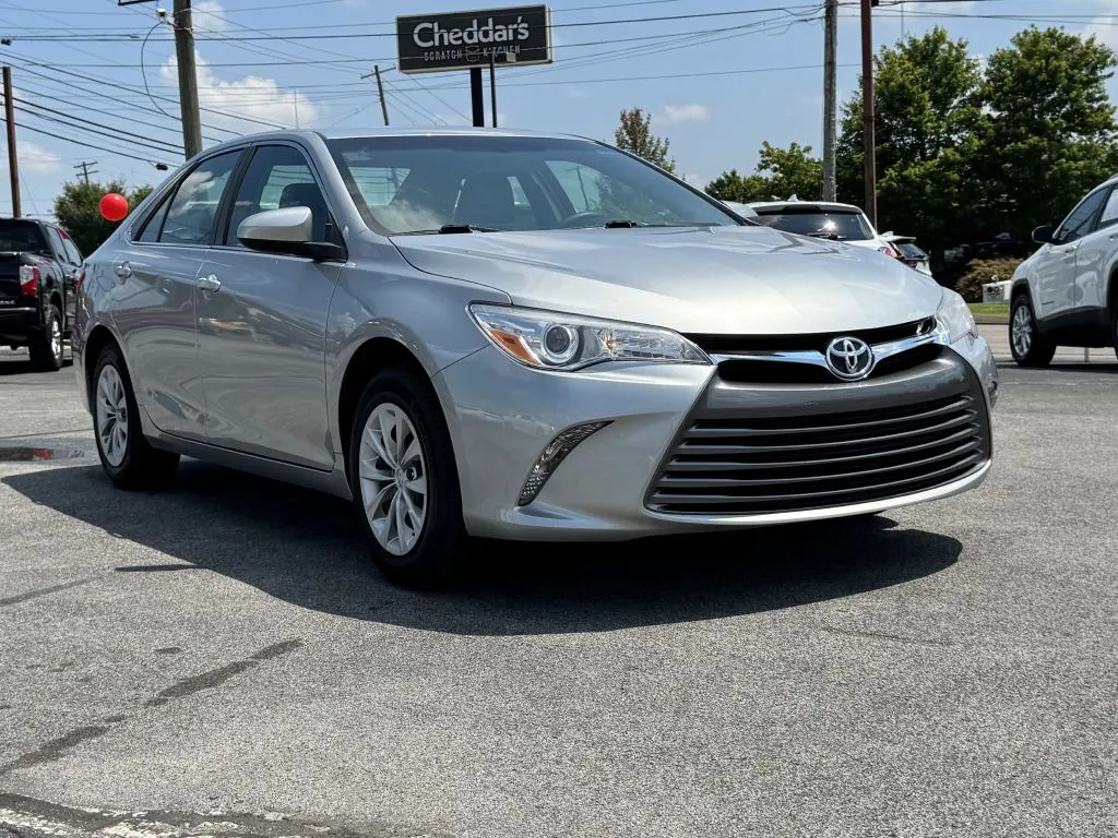 Silver 2017 TOYOTA CAMRY LE for sale in Knoxville, TN