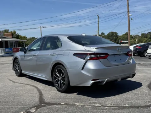 More photos of 2021 TOYOTA CAMRY SE at Hilltop Car Sales, TN
