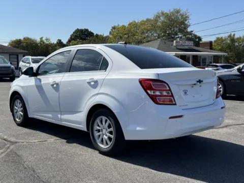 More photos of 2019 CHEVROLET SONIC LT at Hilltop Car Sales, TN