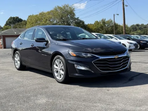 Black 2023 CHEVROLET MALIBU LT for sale in Knoxville, TN