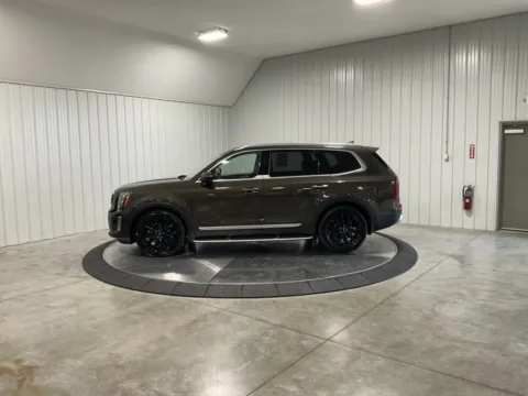 More photos of 2022 Kia Telluride SX at Southwest Auto Sales, IN