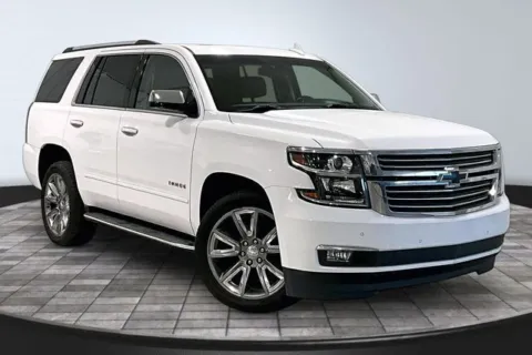 White 2019 Chevrolet Tahoe Premier for sale in Roanoke, IN
