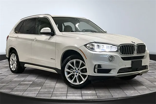 White 2015 BMW X5 xDrive35i for sale in Roanoke, IN