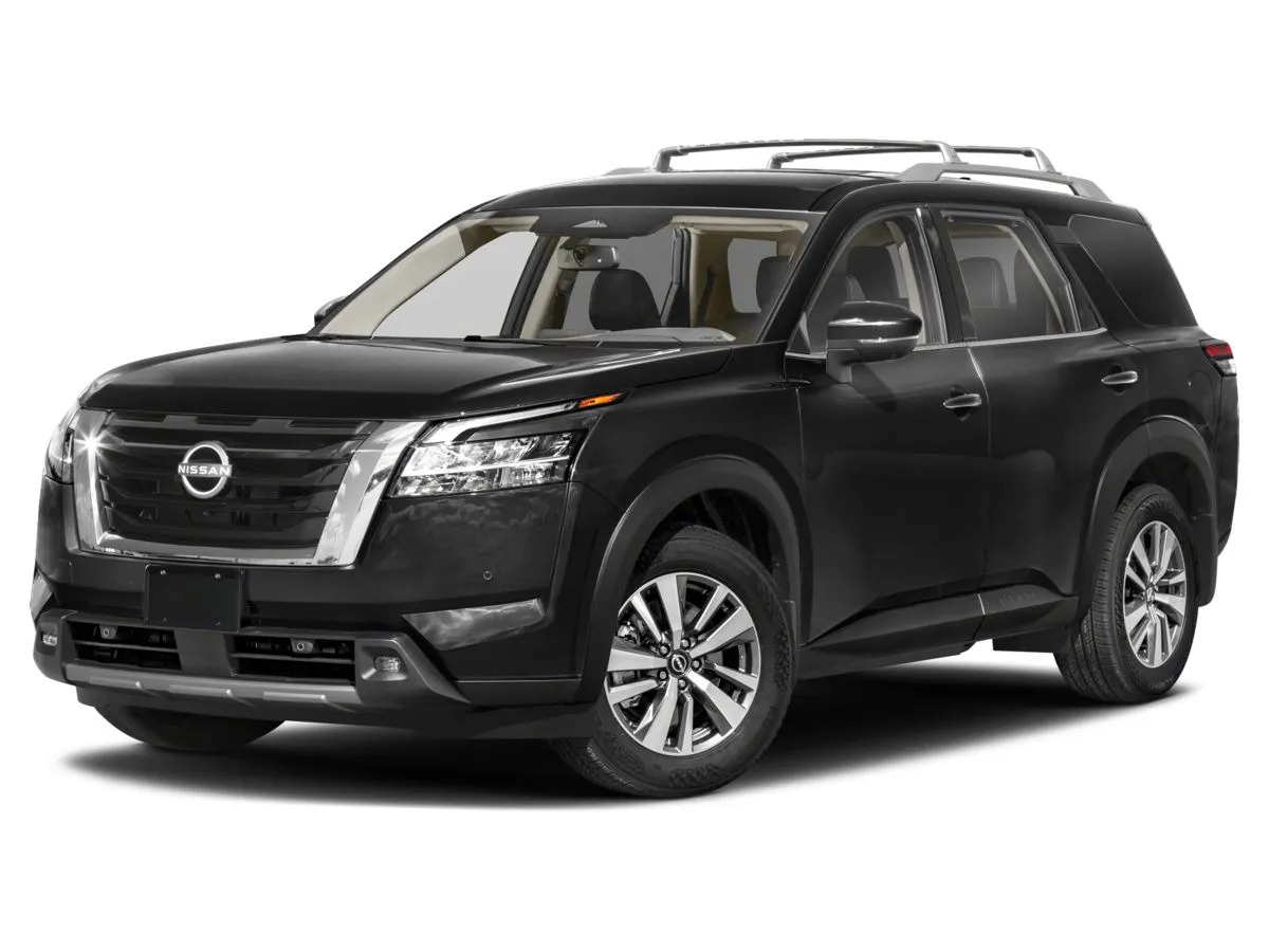 2022 Nissan Pathfinder SL for sale in Roanoke, IN