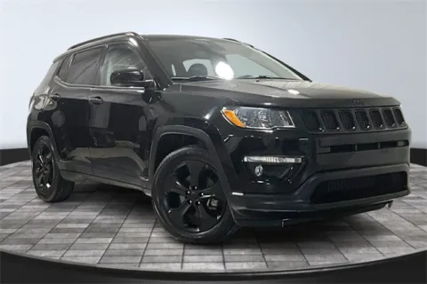 Black 2019 Jeep Compass Altitude for sale in Roanoke, IN