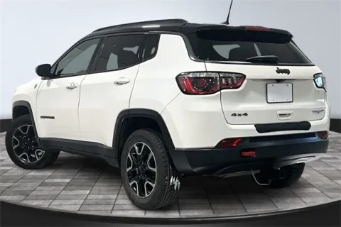 More photos of 2019 Jeep Compass Trailhawk at Southwest Auto Sales, IN