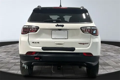 More photos of 2019 Jeep Compass Trailhawk at Southwest Auto Sales, IN