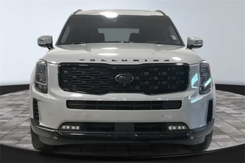 Photos of 2021 Kia Telluride SX for sale in Roanoke, IN at Southwest Auto Sales