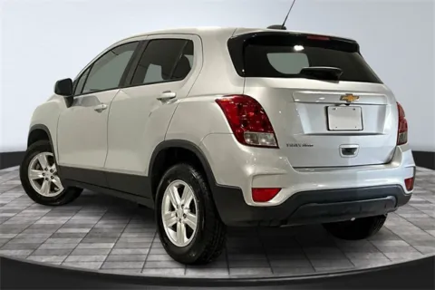 More photos of 2020 Chevrolet Trax LS at Southwest Auto Sales, IN