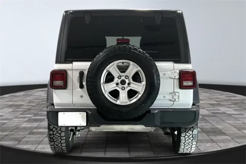 More photos of 2018 Jeep Wrangler Unlimited Sport S at Southwest Auto Sales, IN