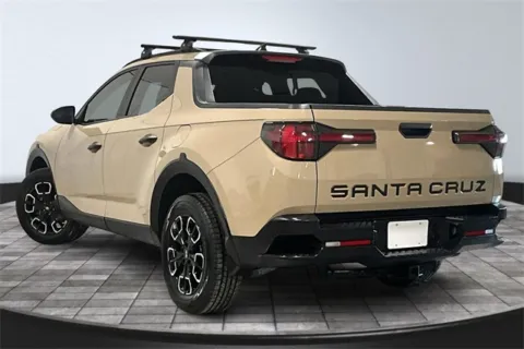 More photos of 2023 Hyundai Santa Cruz SEL at Southwest Auto Sales, IN