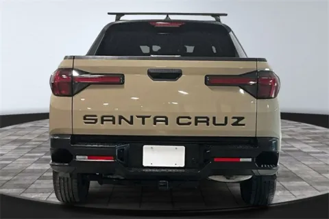 More photos of 2023 Hyundai Santa Cruz SEL at Southwest Auto Sales, IN