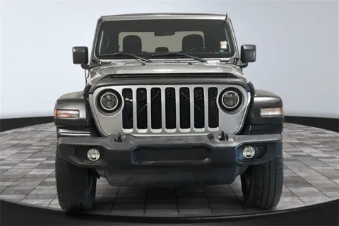 Photos of 2020 Jeep Gladiator Sport for sale in Roanoke, IN at Southwest Auto Sales