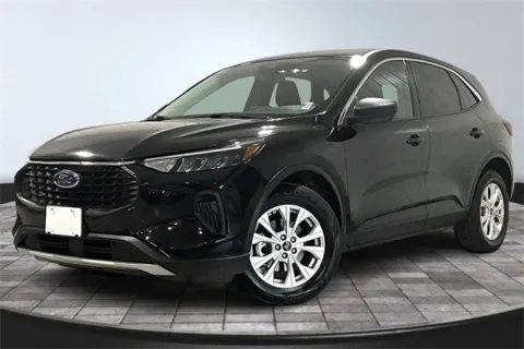 Another view of 2023 Ford Escape Hybrid Active for sale in Roanoke, IN at Southwest Auto Sales