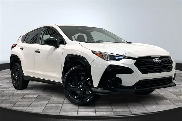 2024 Subaru Crosstrek Base's photo
